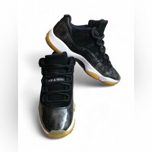 Nike Air Jordan 11 Retro Low Baron OG XI 528895–010 Men's Size 9.5